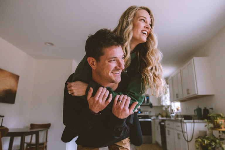 21 Green Flags That Prove He’s ‘Husband Material’