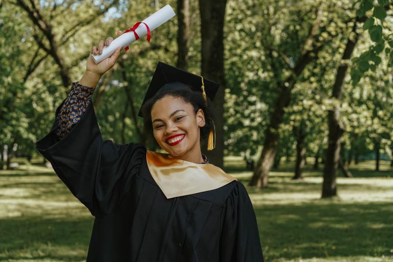 A Black Girl’s Guide To Surviving And Thriving At A Primarily White University