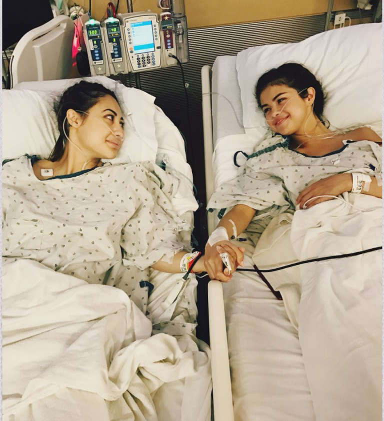 Why The Internet Is Mad At Selena Gomez For Allegedly Snubbing Her Kidney Donor