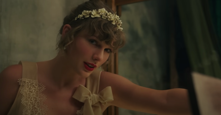 Which Taylor Swift Album You Are, Based On Your Zodiac Sign