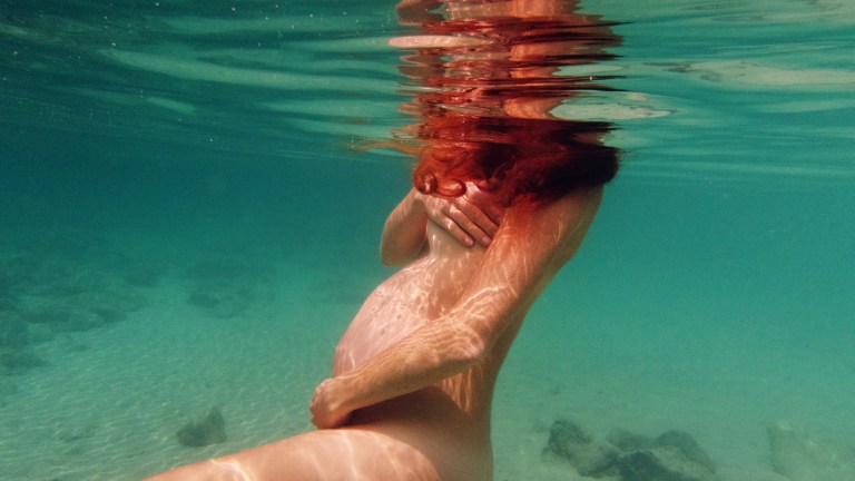 6 Powerful Ways To Embrace Your Dark Feminine Energy