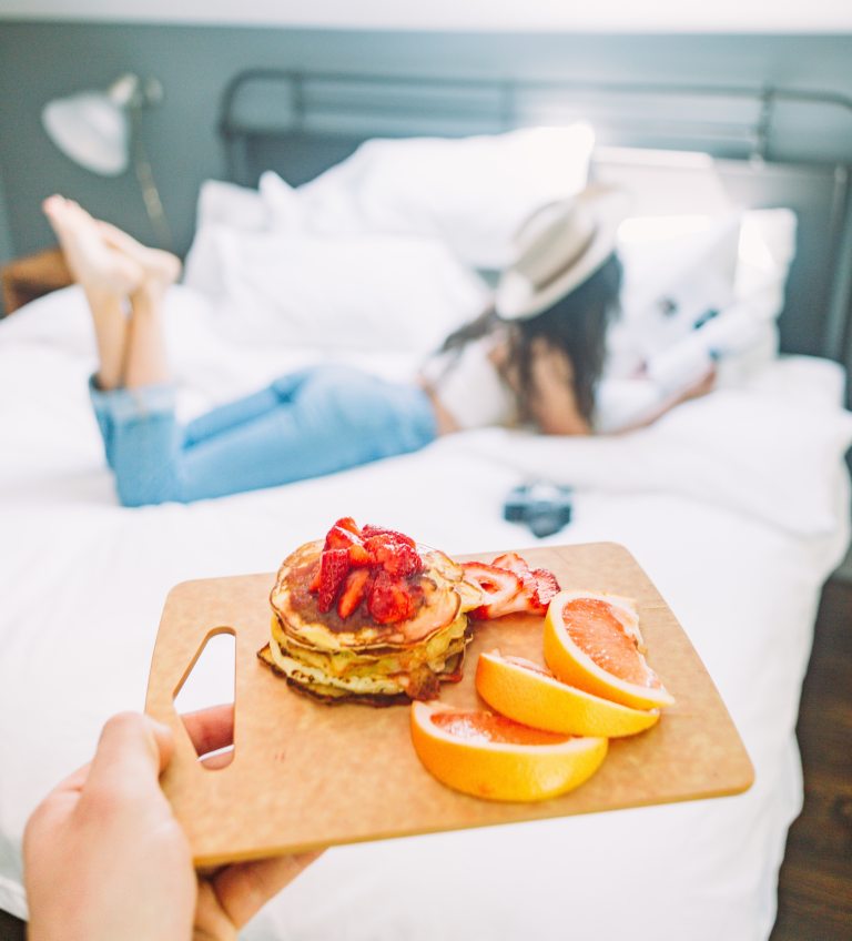 4 Zodiac Signs That Can Cook Irresistibly Tasty Dishes