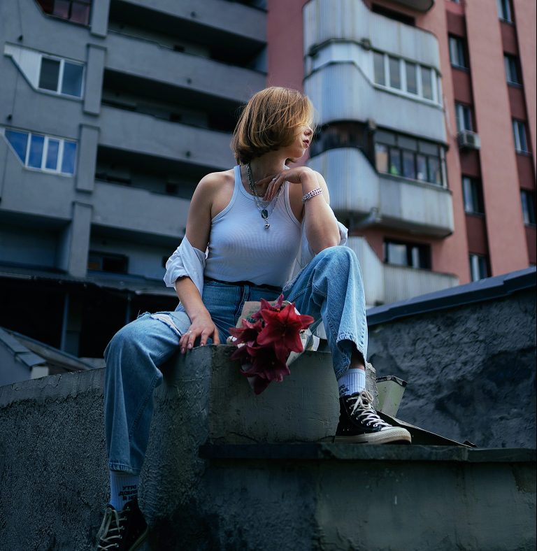 11 Men Reveal Why They Love (Or Hate) When Women Make The First Move