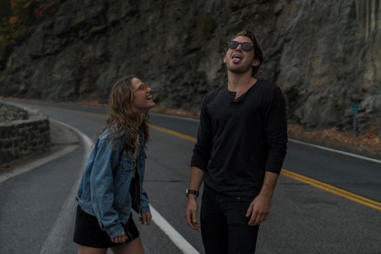4 Zodiacs Who Aren’t Afraid To Risk The Friendship For Love