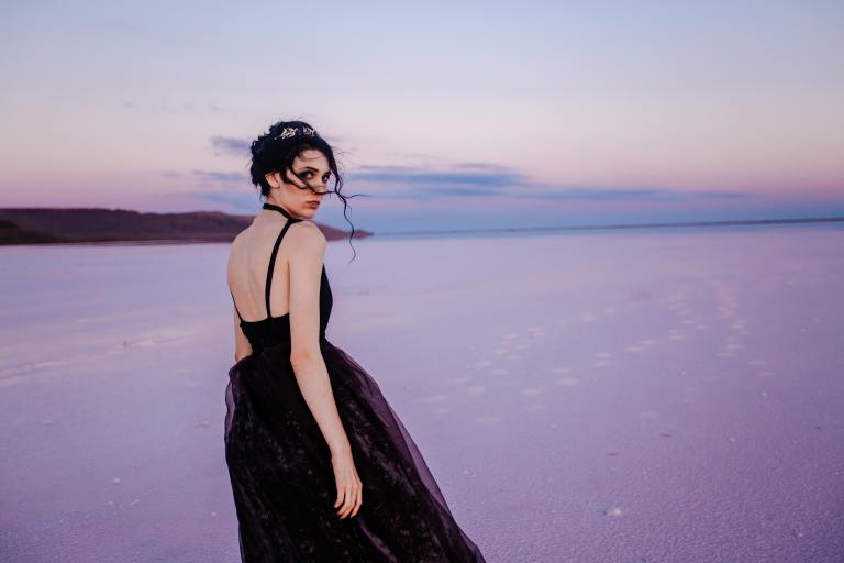 4 Zodiacs Who Would Rather Be Alone Than Risk A Broken Heart