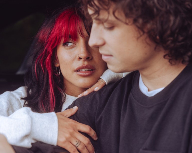 7 Questions To Ask Yourself When You Aren’t Sure Whether To Stay Or Break Up