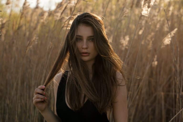 4 Zodiacs Who Hold On Too Tightly To Toxic Humans