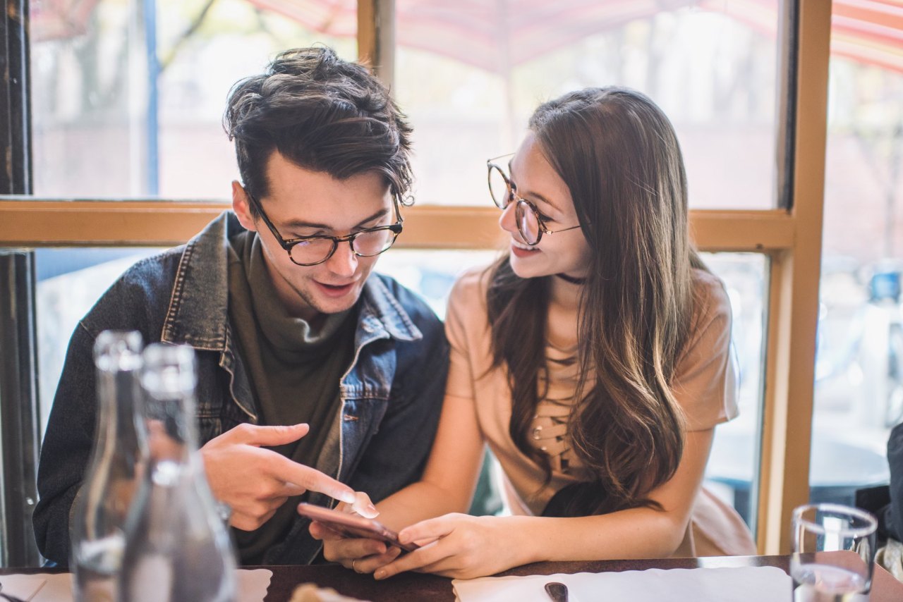 4 Zodiacs With The Strongest Mental Connection To Their Soulmate