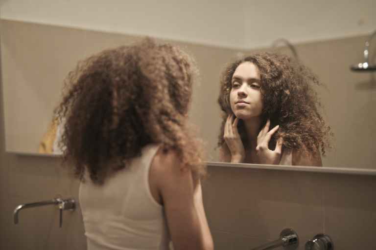 The Affirmation Each Zodiac Needs If They’re Going Through A Tough Time This Winter