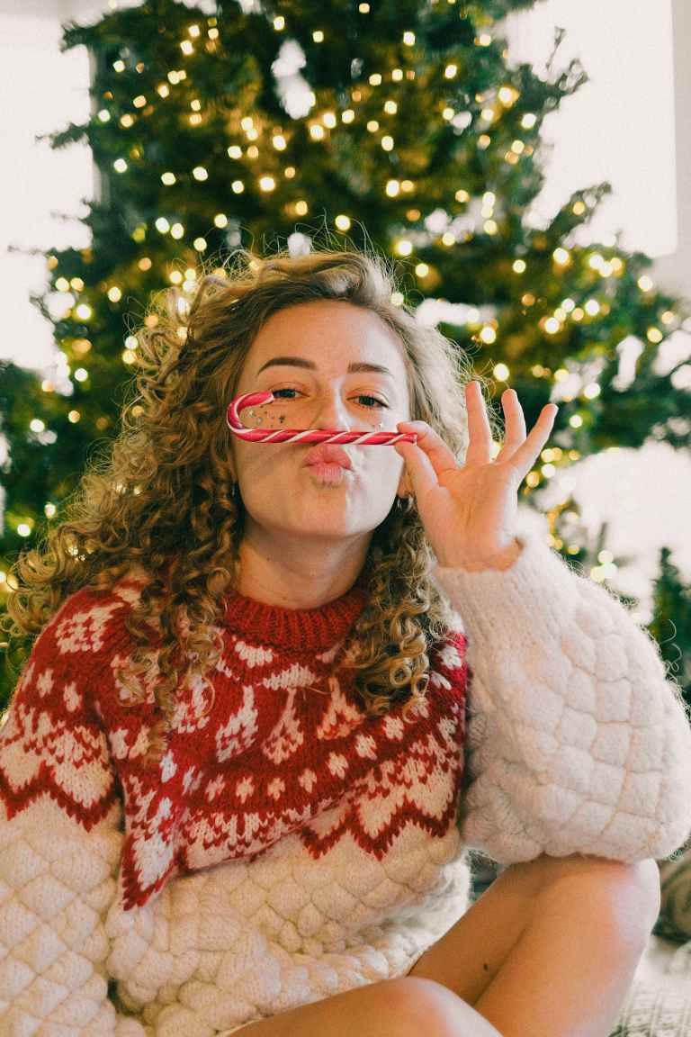 3 Zodiacs Who Are The Best Secret Santas