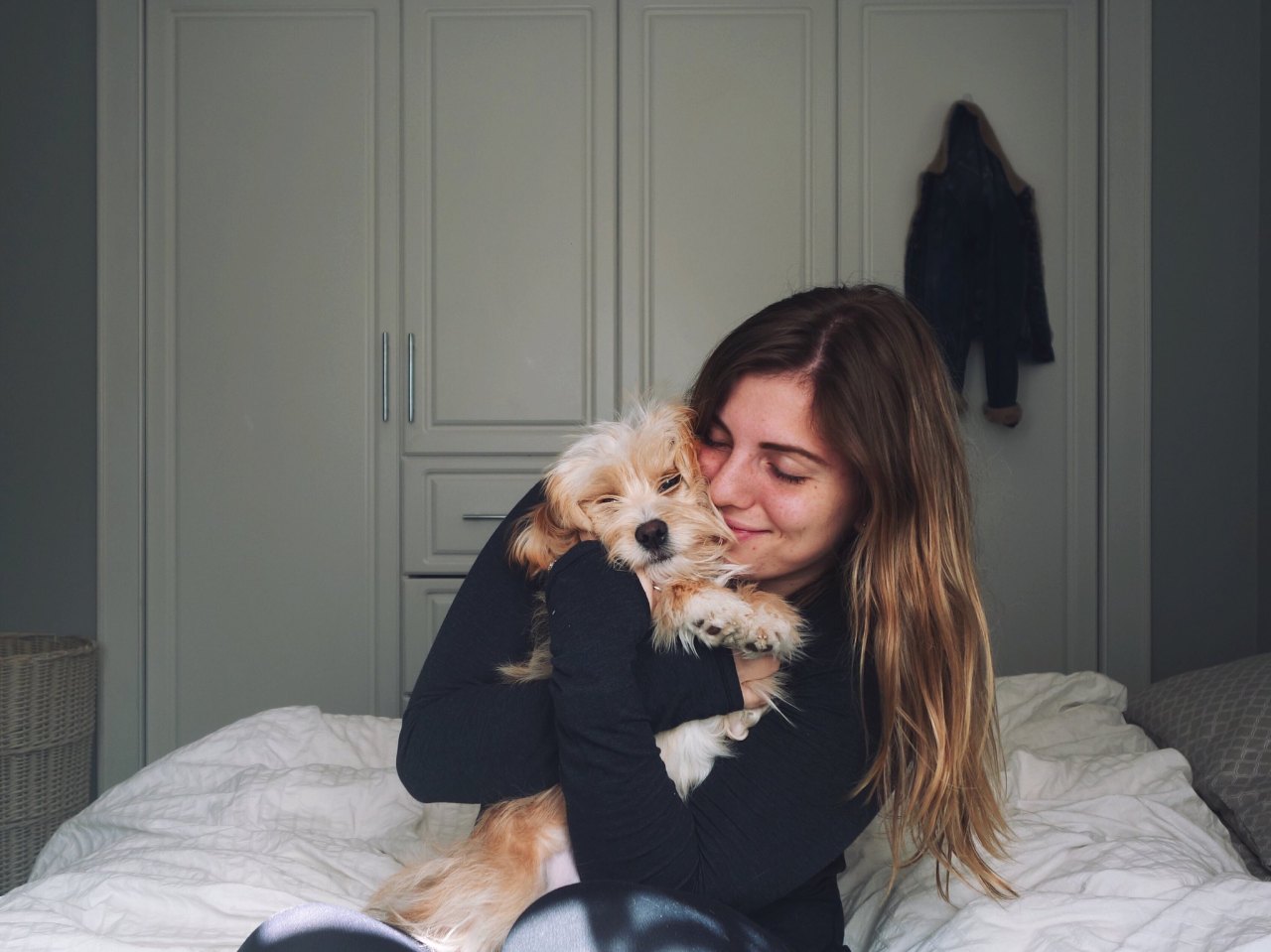 4 Zodiacs Who Don't Trust Anyone (Except Their Dog)