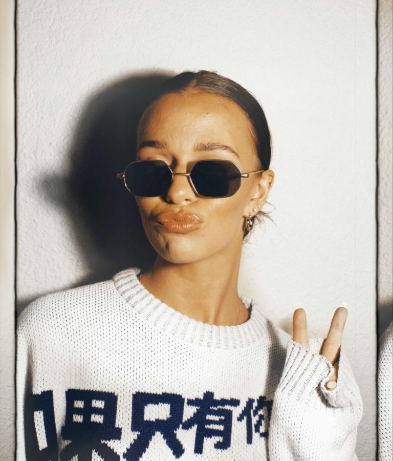 3 Zodiac Signs Who Would Rather Be  Shamelessly Single