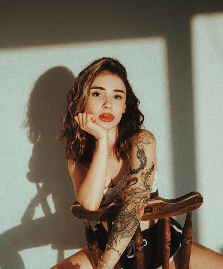 4 Zodiacs Who Might Cheat On You With Their High School Hookup