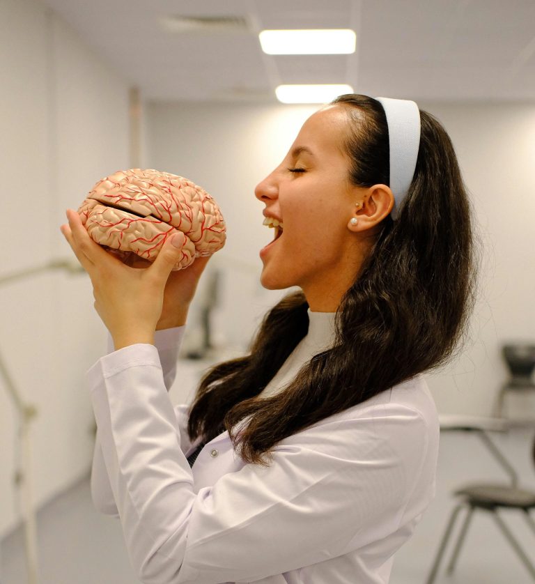 4 Zodiacs Who Are Smart But Clueless