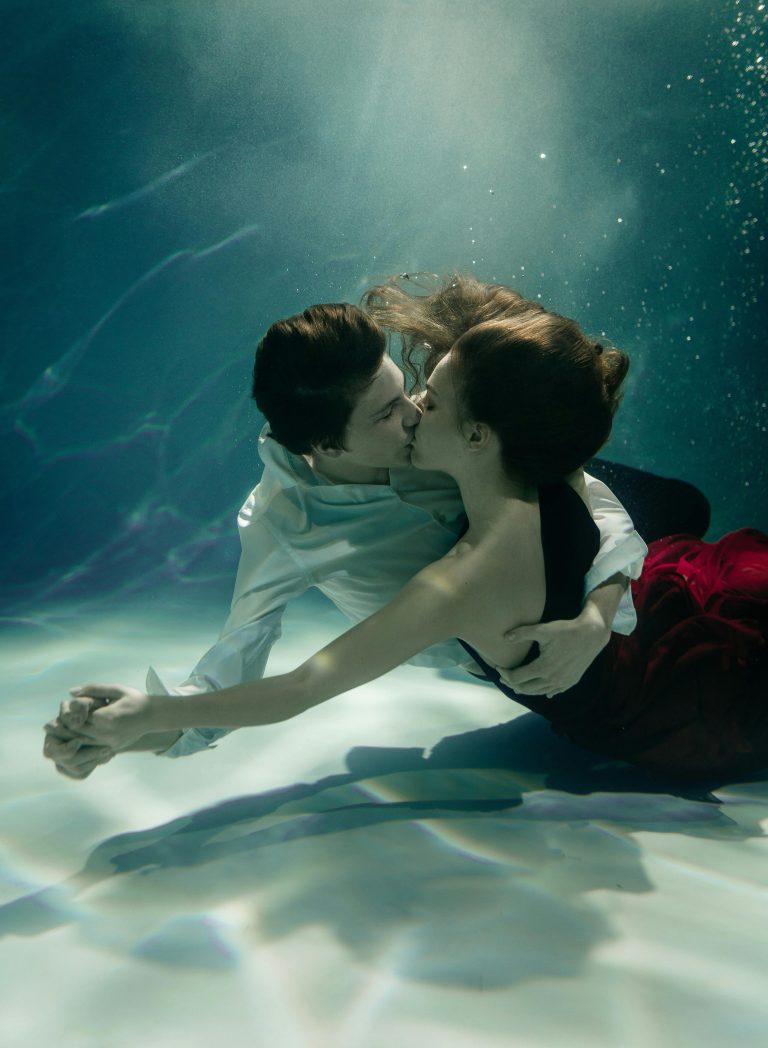 The Age You Will Reach A Love Enlightenment  (Based On Your Zodiac Sign)