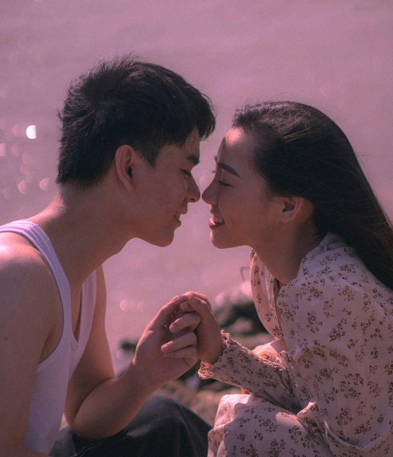 The 6 Zodiacs That Avoid Hookup Culture At All Costs