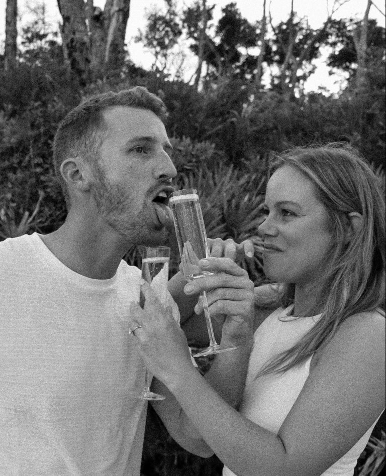 6 Zodiac Duos Who Are Majorly Crushing On Each Other