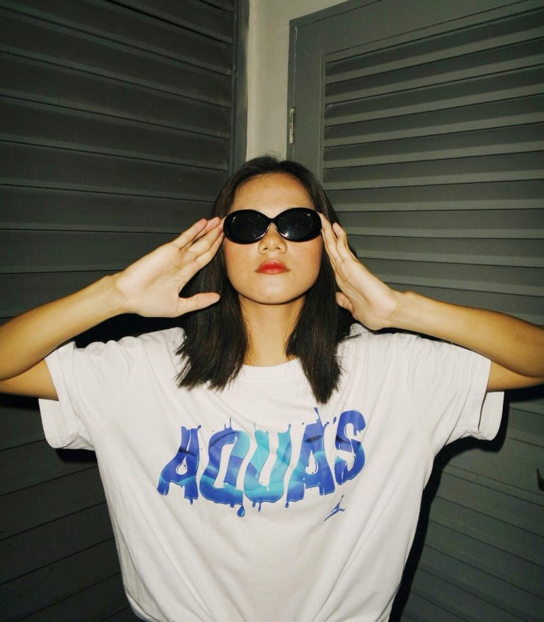 How To Get What You Want This Taurus Season, According To A Tarot Reader & Astrologist