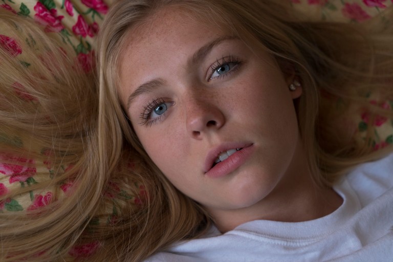 4 Zodiacs Who Fully Commit Or Don’t Commit At All