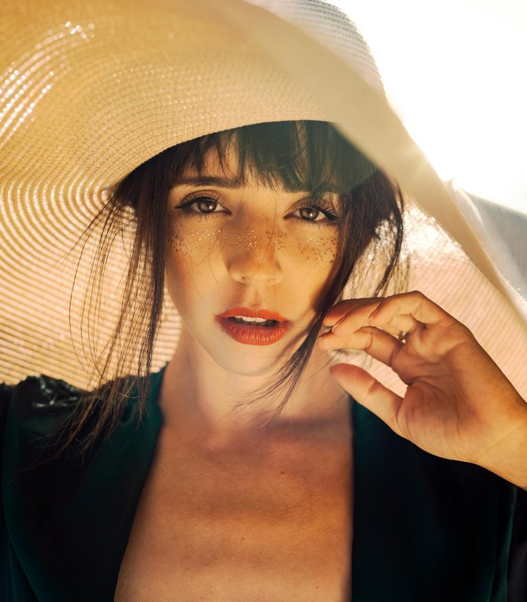 4 Zodiacs Who Need Stronger Boundaries (If They Want To Find Love)