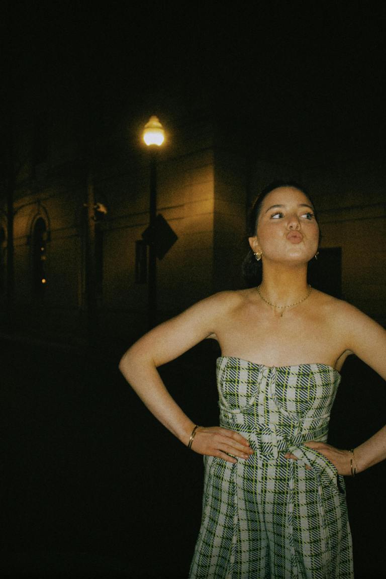 4 Birth Months That Are The Best At Flirty Texting