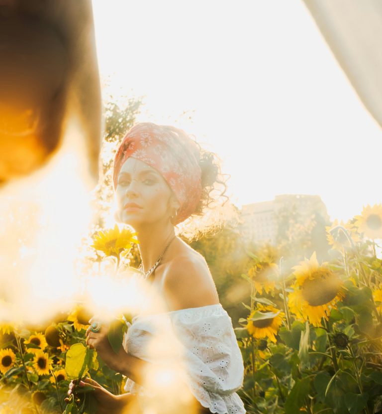 3 Zodiacs That Can Effortlessly Manifest Their Desires