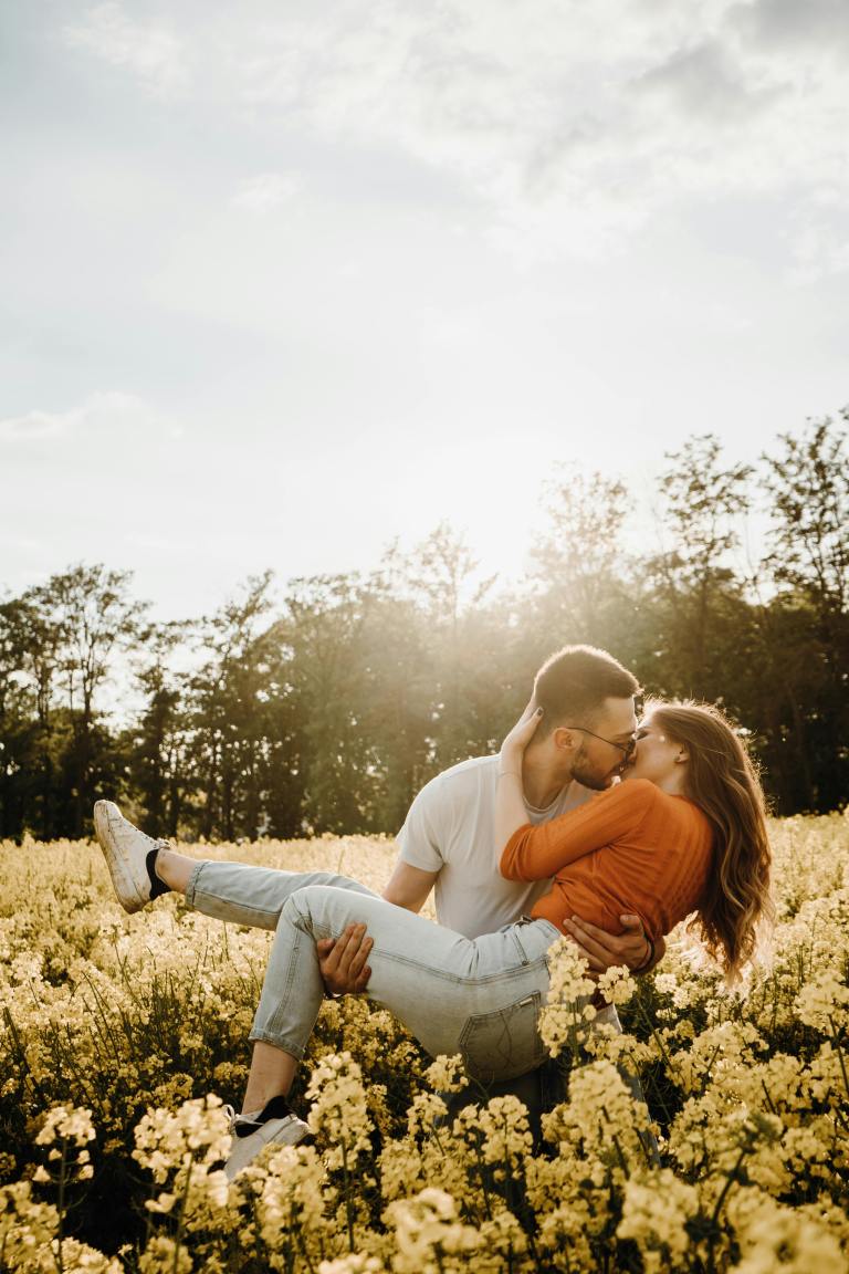 3 Zodiac Signs To Experience A Love Boost From Venus Entering Cancer On June 16, 2024