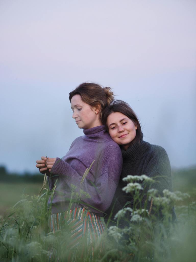 4 Zodiacs Known For Their Profound Empathy