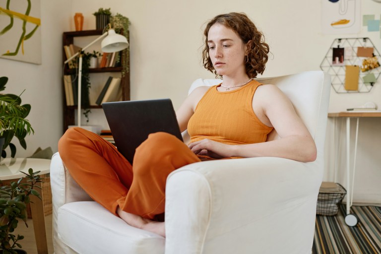6 Zodiacs That Thrive from Remote Work