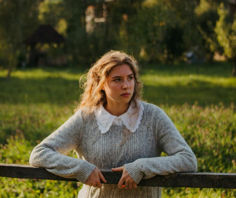 3 Zodiacs Who Currently Need To Fall In Love With Themselves