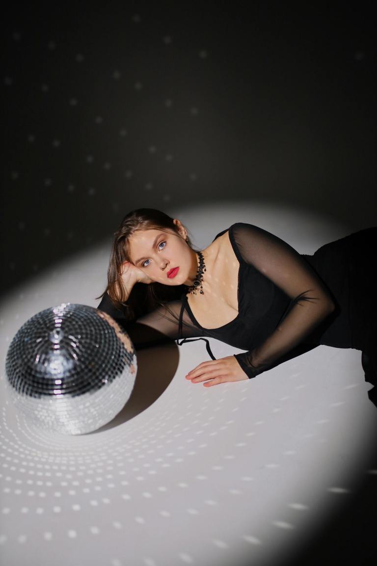 The Zodiacs Destined For Fame This Week (Thanks To The Full Moon In Leo)