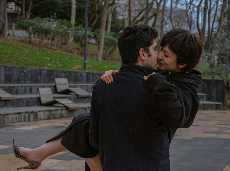 6 Zodiacs Who Will Shower You With Compliments