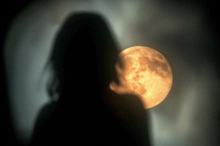 3 Zodiac Signs That Can’t Escape Romance During June’s Full Moon