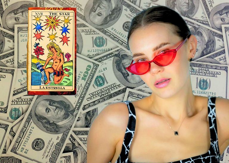 4 Signs Stacks Of Cash Are Coming Your Way (According To Tarot)