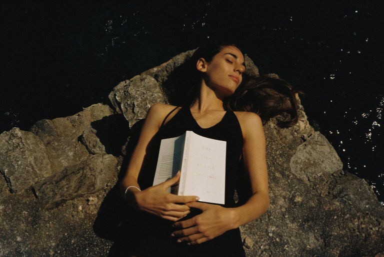 4 Zodiacs That Must Listen Carefully To Their Intuition As Summer Boils