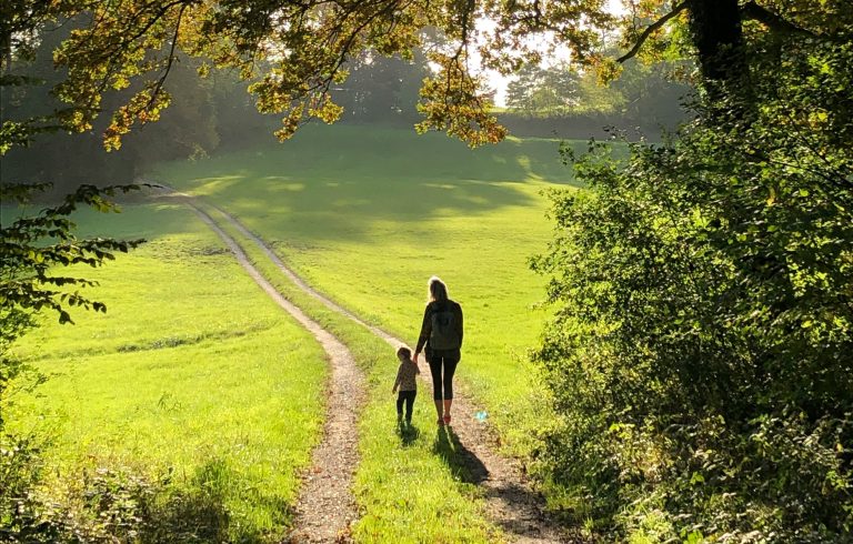 3 Undeniable Signs You’re On The Right Life Path (According To Tarot)