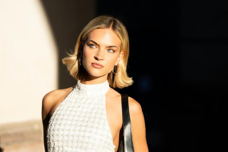 4 Zodiacs That’ll Stumble Into Wealth And Buy A House By 2033