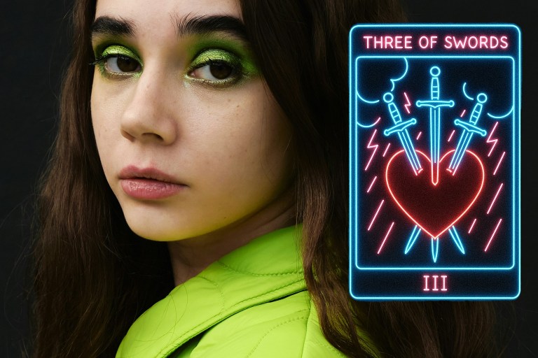 These Tarot Cards Can Help You Spot The Signs Of A Fake Friend