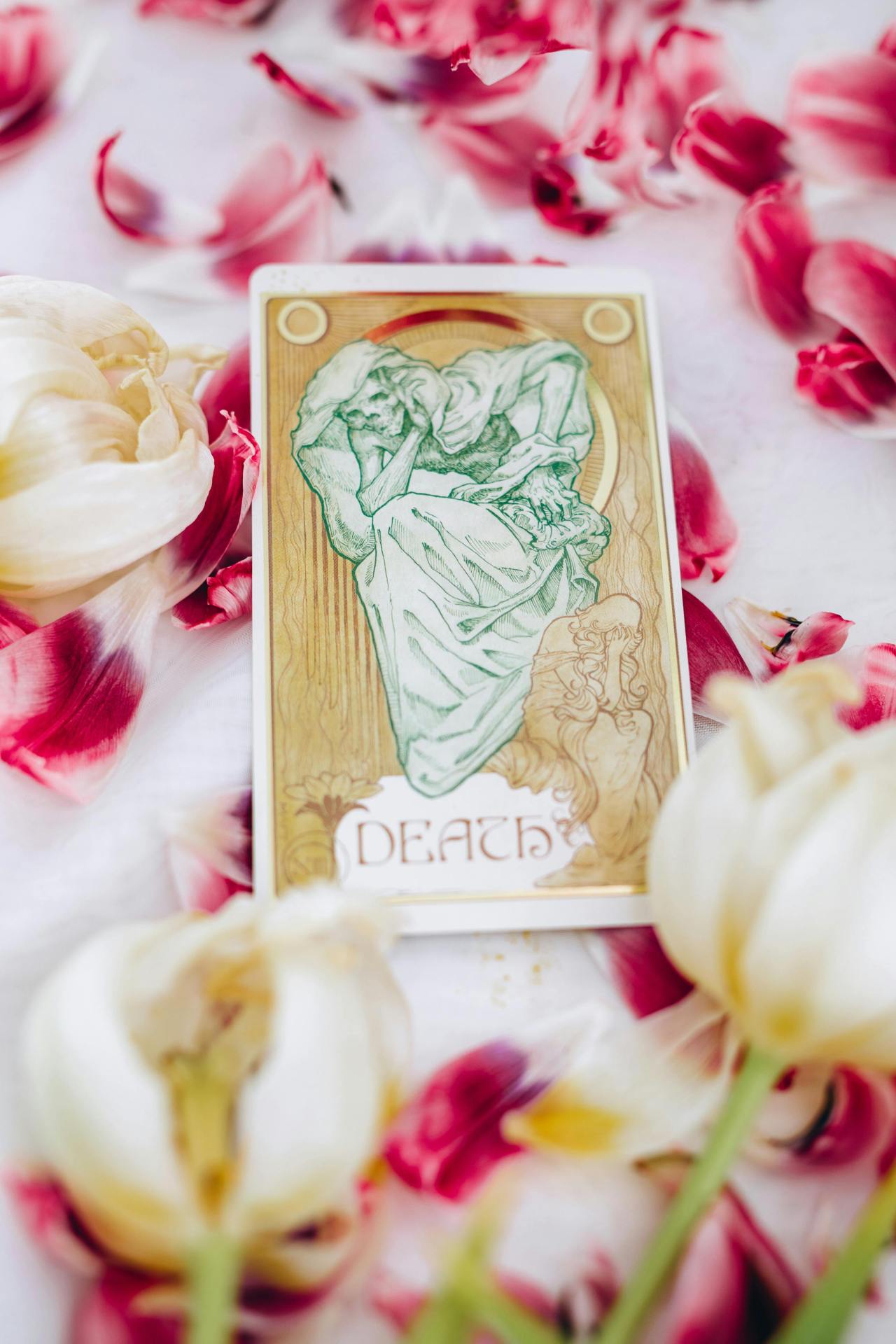 3 Tarot Cards That Seem Scary—But Actually Mark The Start Of A New Life Chapter