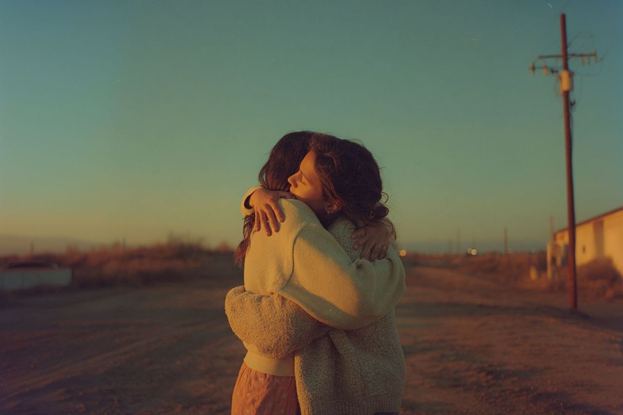 4 Zodiacs Whose Friendship Lasts Forever & Ever