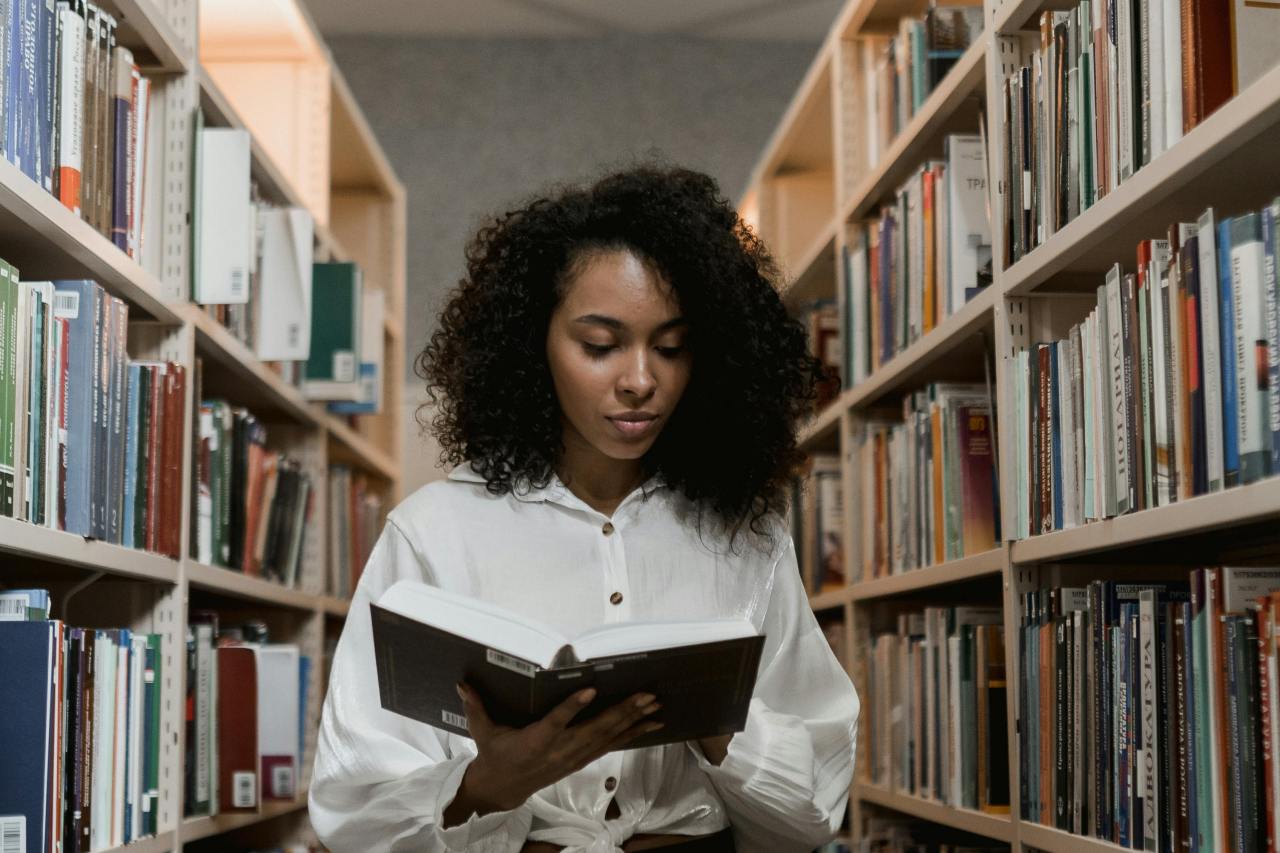 4 Zodiacs Who Love To Learn