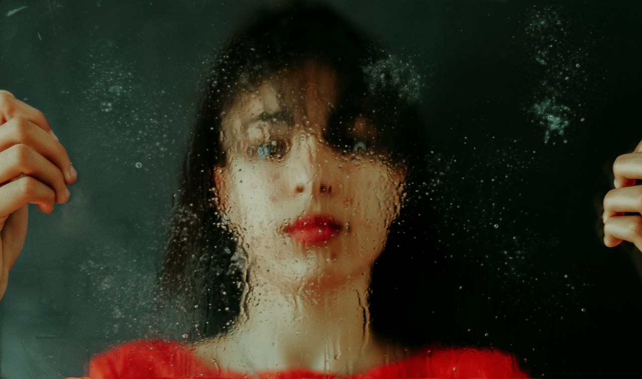 What’s Clouding Your Aura, Based On Your Birth Month