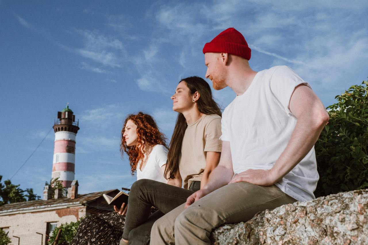 The 5 Most Socially Intelligent Birth Months