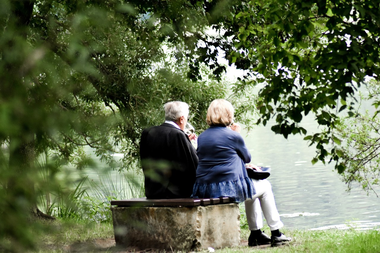 5 Birth Month Duos Most Likely To Grow Old Together