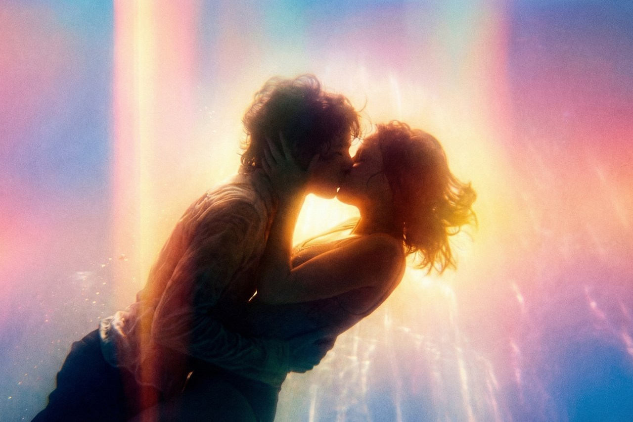 4 Birth Months Always Daydreaming About Their Soulmate