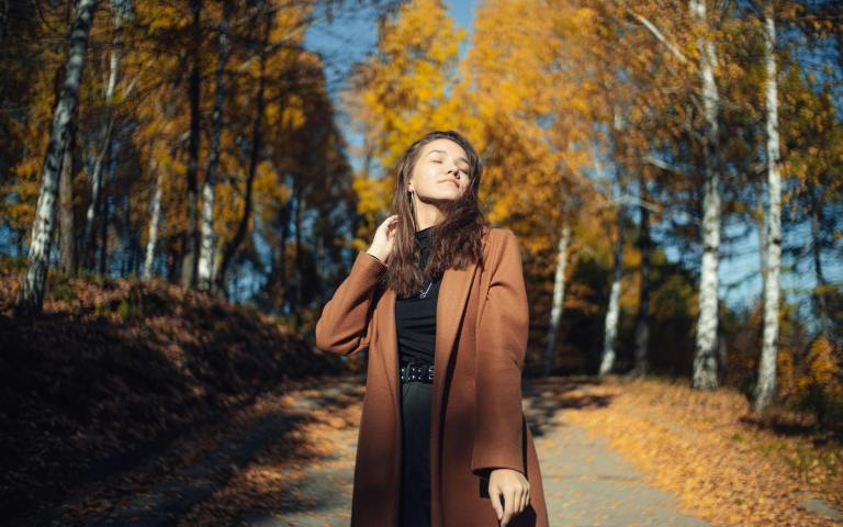 5 Birth Months That Feel Happiest In Colder Months