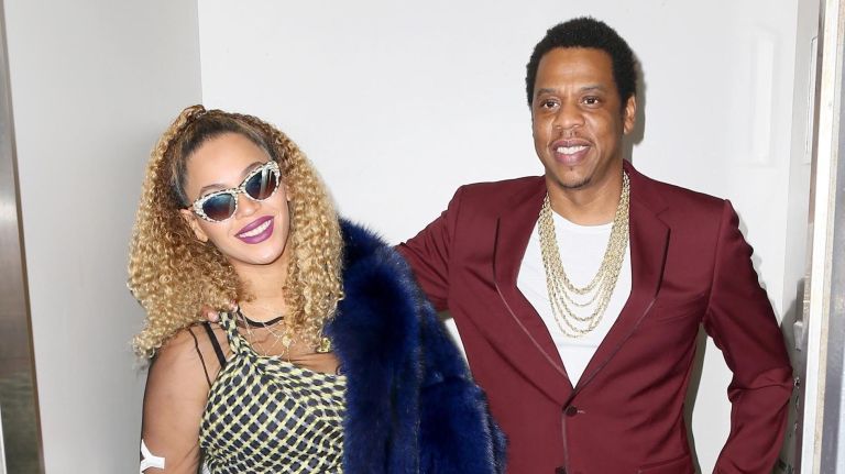 Which Celebrity Couple Matches Your Birth Month Love Style