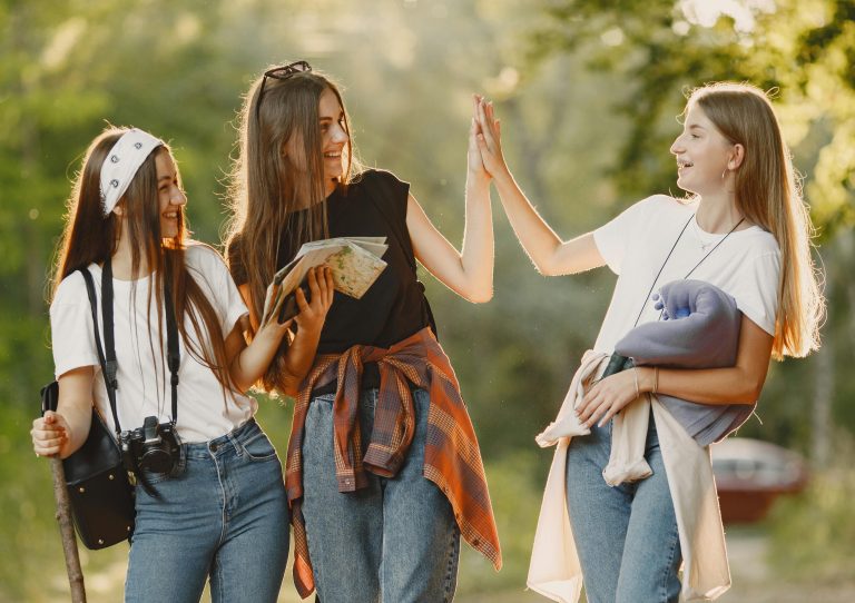 Ranking The Birth Months By Who Makes Friends Most Easily